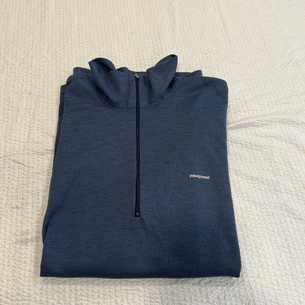 Patagonia blue 1/4 zip capilene sweater for men large
